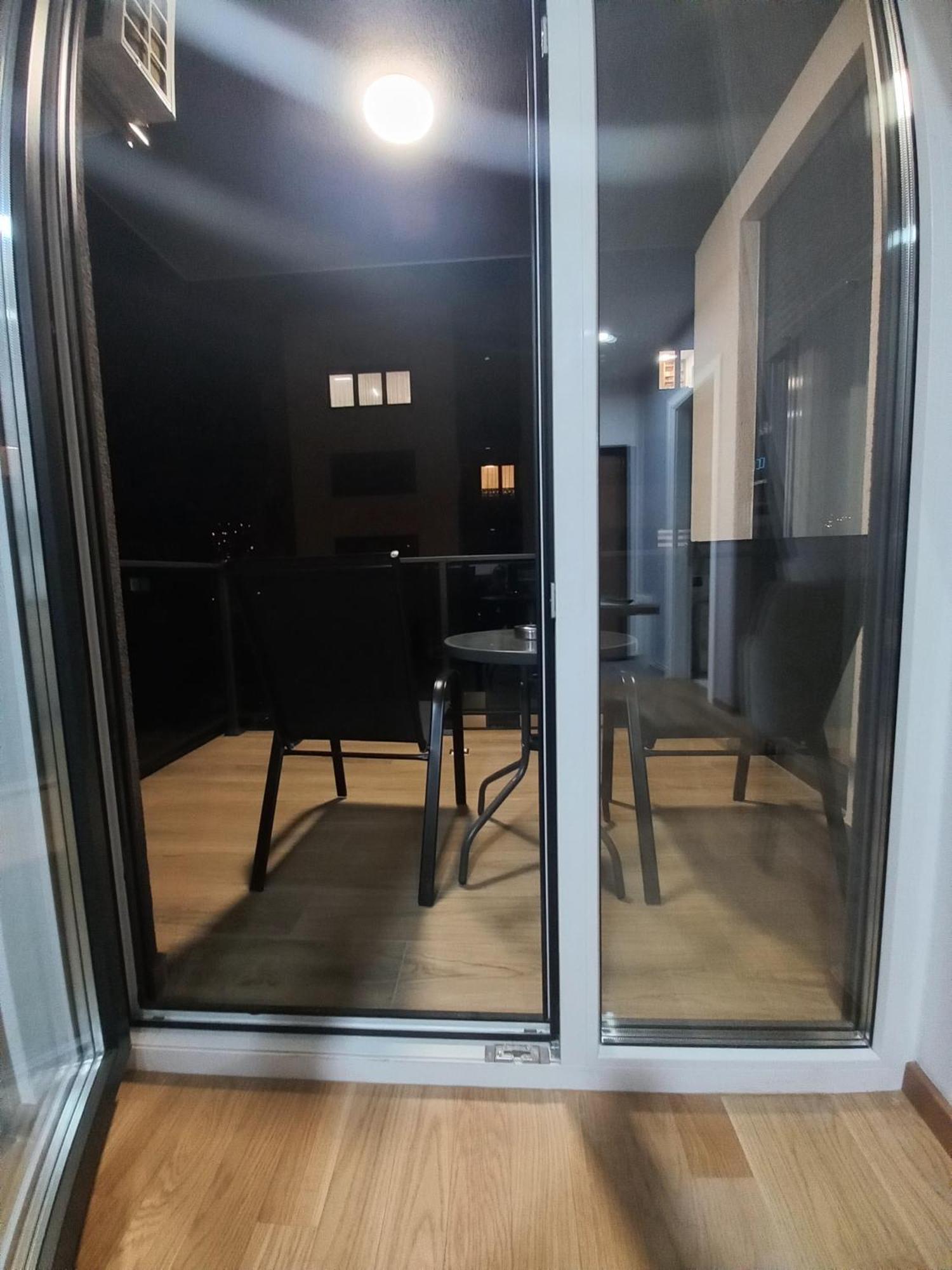 Mn Apartment *
